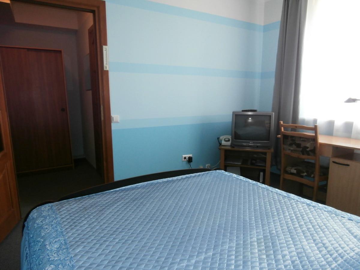 Hotel Muhavets Pruzhany Екстериор снимка