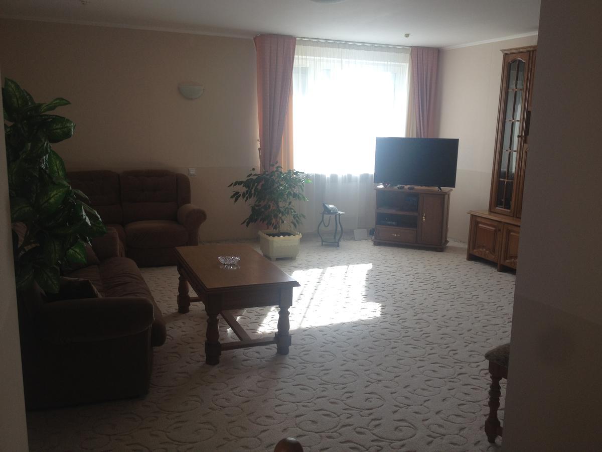 Hotel Muhavets Pruzhany Екстериор снимка
