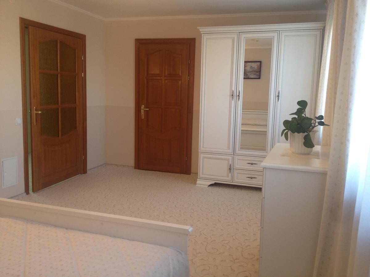 Hotel Muhavets Pruzhany Екстериор снимка