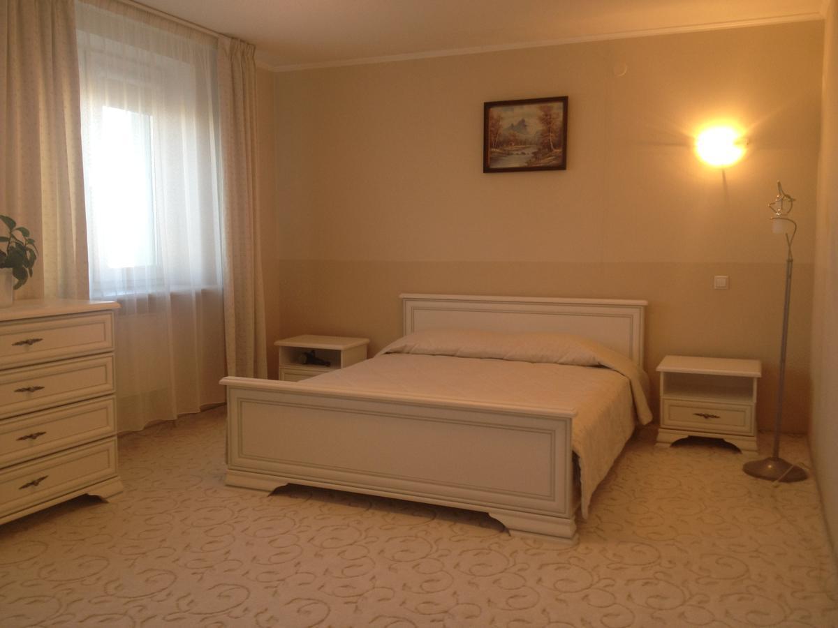 Hotel Muhavets Pruzhany Екстериор снимка