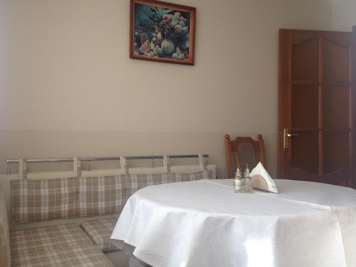Hotel Muhavets Pruzhany Екстериор снимка